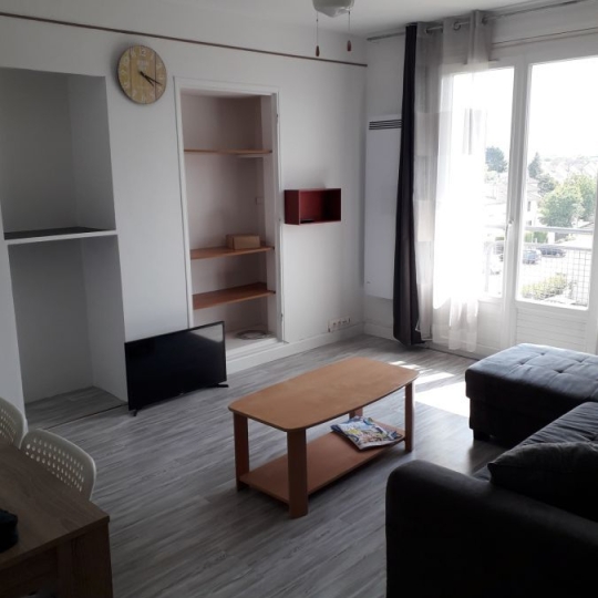  Annonces STROYES : Appartement | SAINT-ANDRE-LES-VERGERS (10120) | 56 m2 | 635 € 