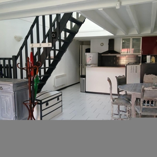  Annonces STROYES : Maison / Villa | SAINT-ANDRE-LES-VERGERS (10120) | 49 m2 | 795 € 