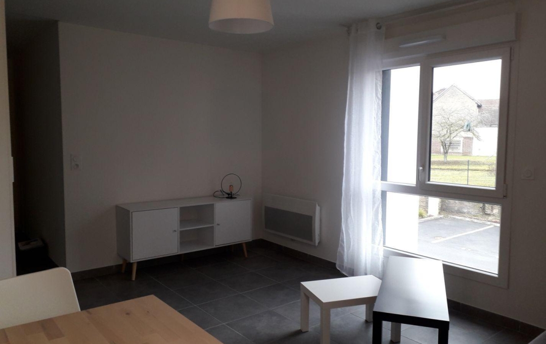 Annonces STROYES : Appartement | TROYES (10000) | 21 m2 | 281 € 