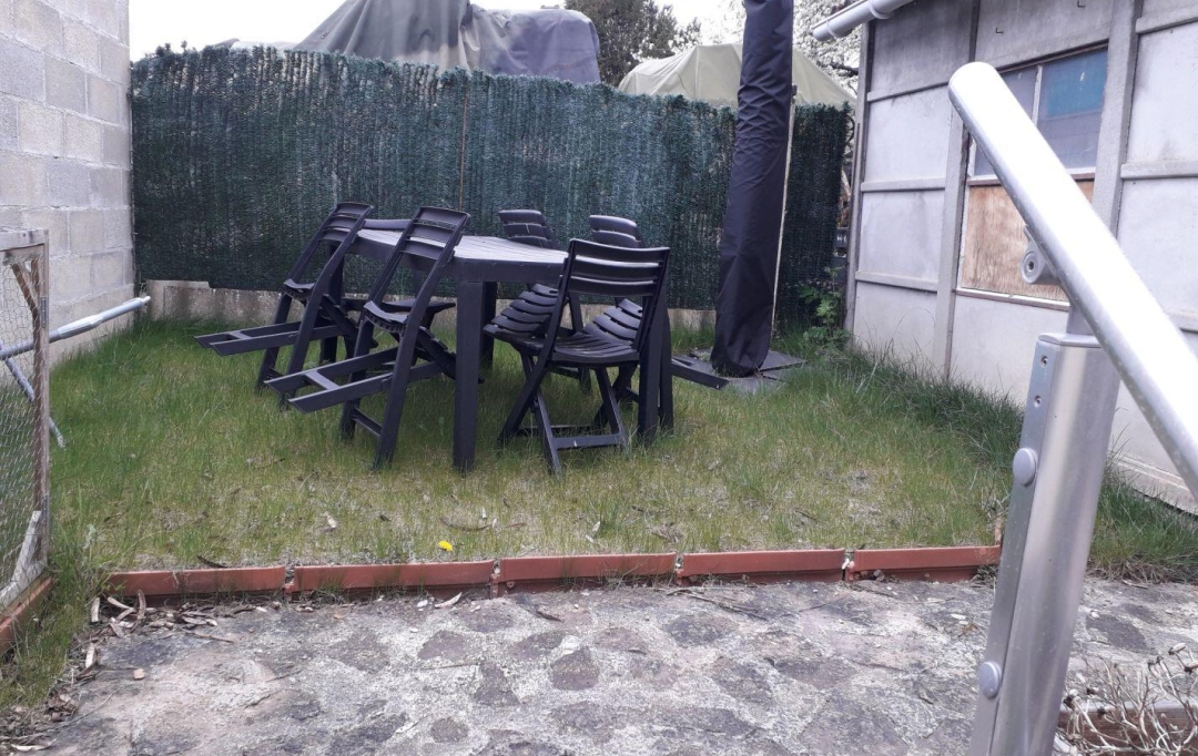 Annonces STROYES : Maison / Villa | TROYES (10000) | 88 m2 | 855 € 