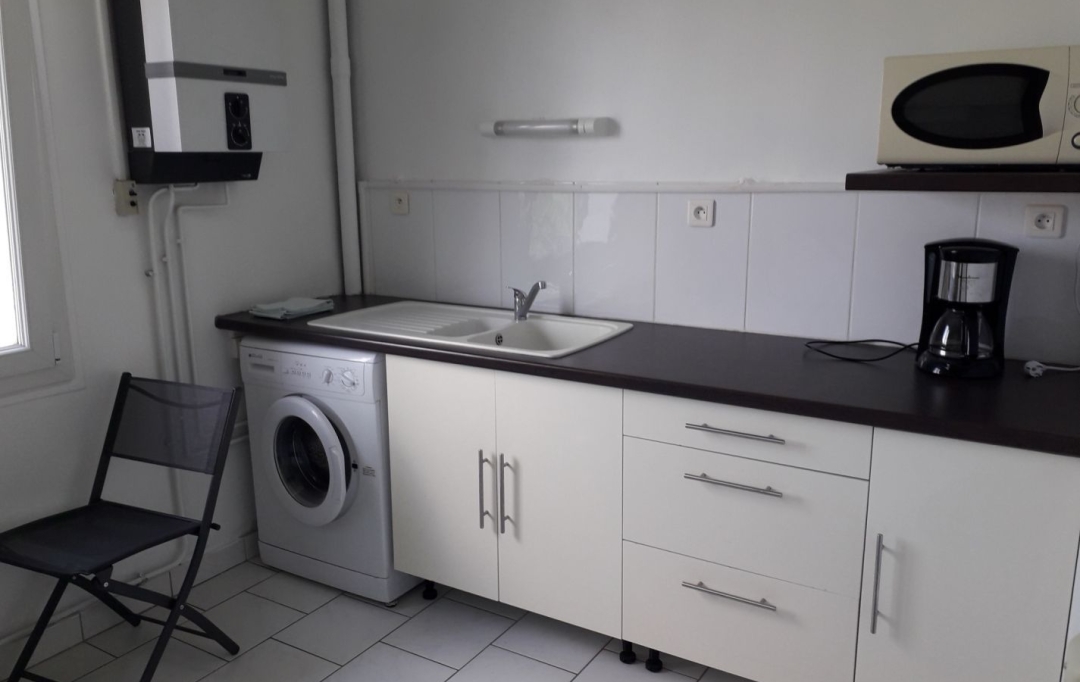 Annonces STROYES : Appartement | SAINT-ANDRE-LES-VERGERS (10120) | 56 m2 | 635 € 