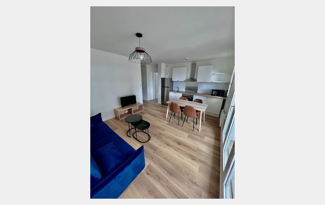 Annonces STROYES : Appartement | TROYES (10000) | 45 m2 | 630 € 