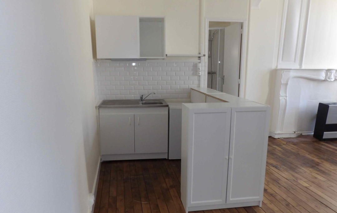 Annonces STROYES : Appartement | TROYES (10000) | 33 m2 | 375 € 