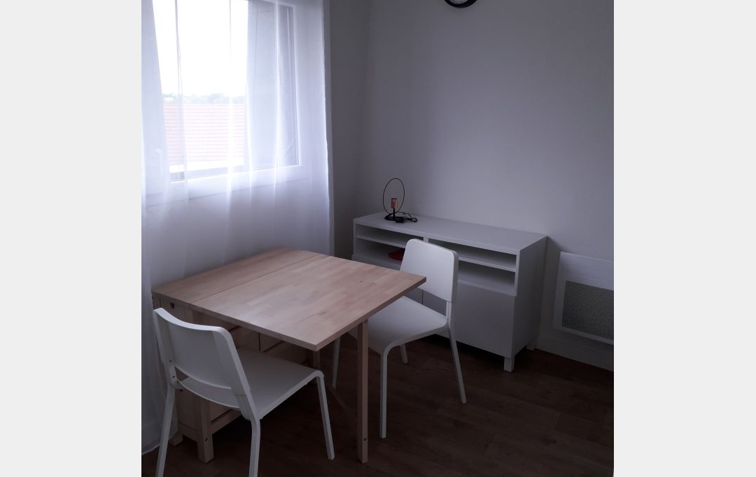 Annonces STROYES : Appartement | ROSIERES-PRES-TROYES (10430) | 18 m2 | 78 480 € 